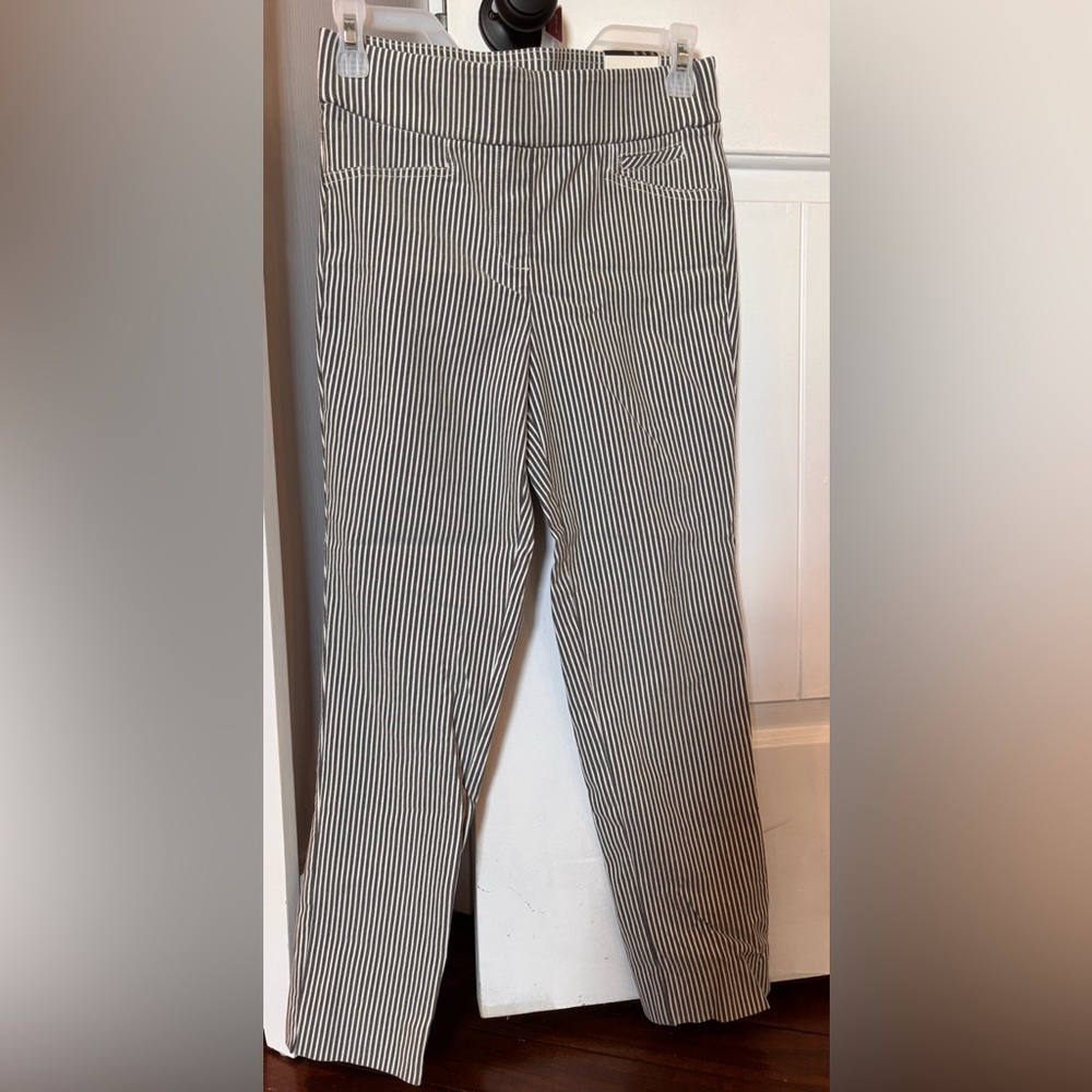 Anne Klein Black and White Striped Slim Crop Pants